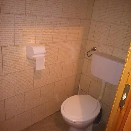 Koppanyvolgy Vendeghaz Hostel *