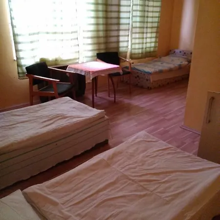Hostel Koppanyvolgy Vendeghaz Kőröshegy